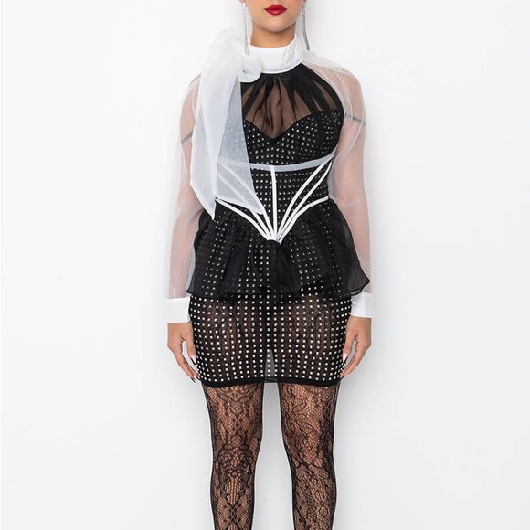 Akira AUDREY PEPLUM BLOUSE - Picture 6 of 12